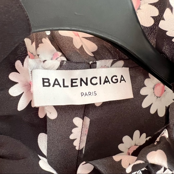Balenciaga top floral print tie neck M - Picture 8 of 8